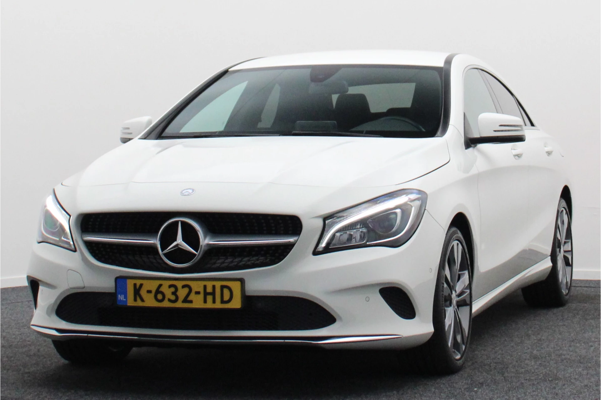 Hoofdafbeelding Mercedes-Benz CLA