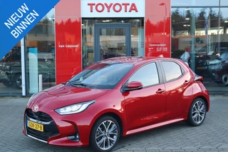 Toyota Yaris 1.5 HYBRID 130PK EXECUTIVE STOEL/STUURVERW 17'' LM-VELGEN BLISS P-SENSOREN NAVI CAMERA APPLE/ANDROID CLIMA NL-AUTO