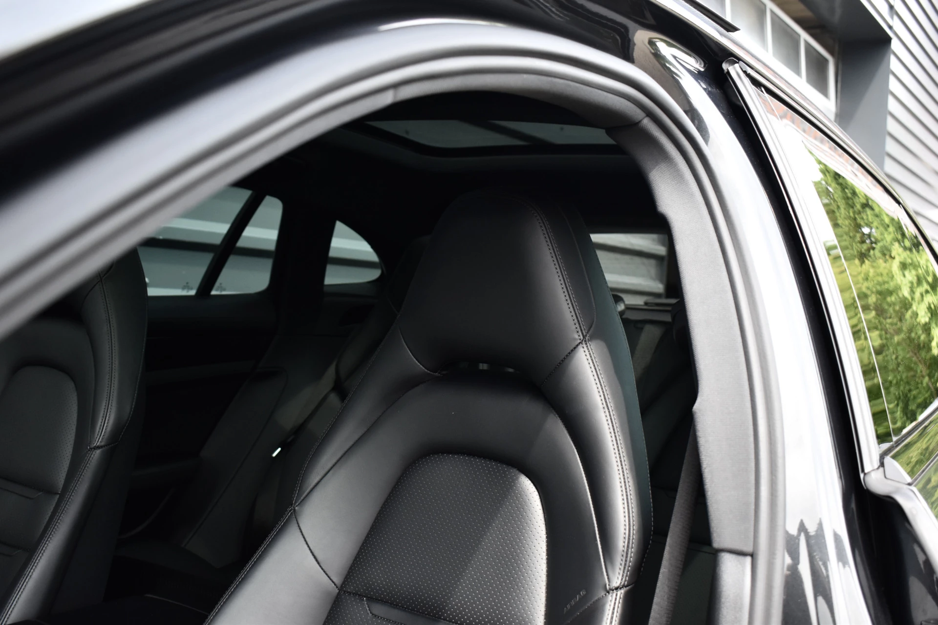 Hoofdafbeelding Porsche Panamera