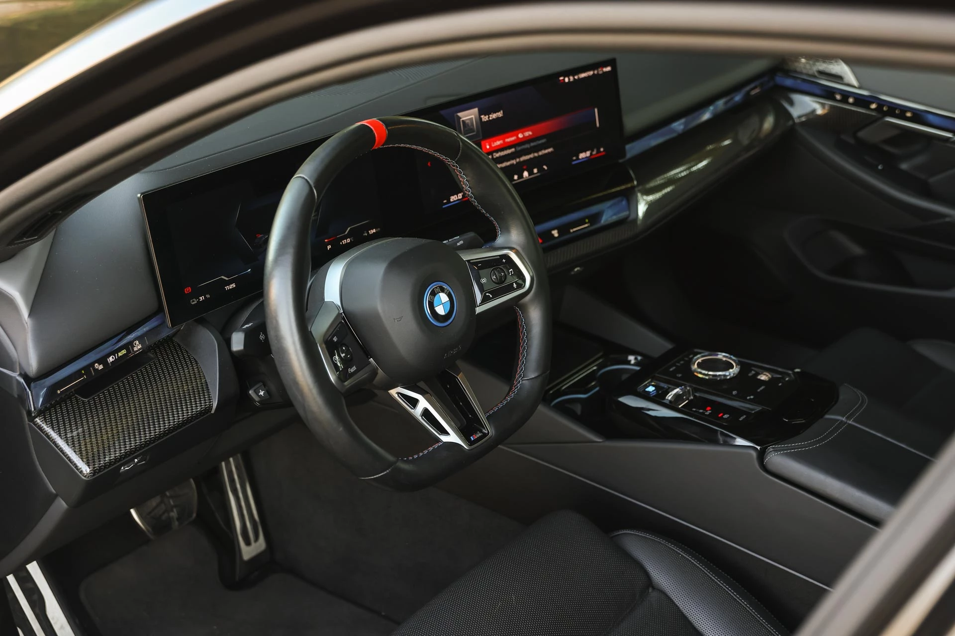 Hoofdafbeelding BMW i5