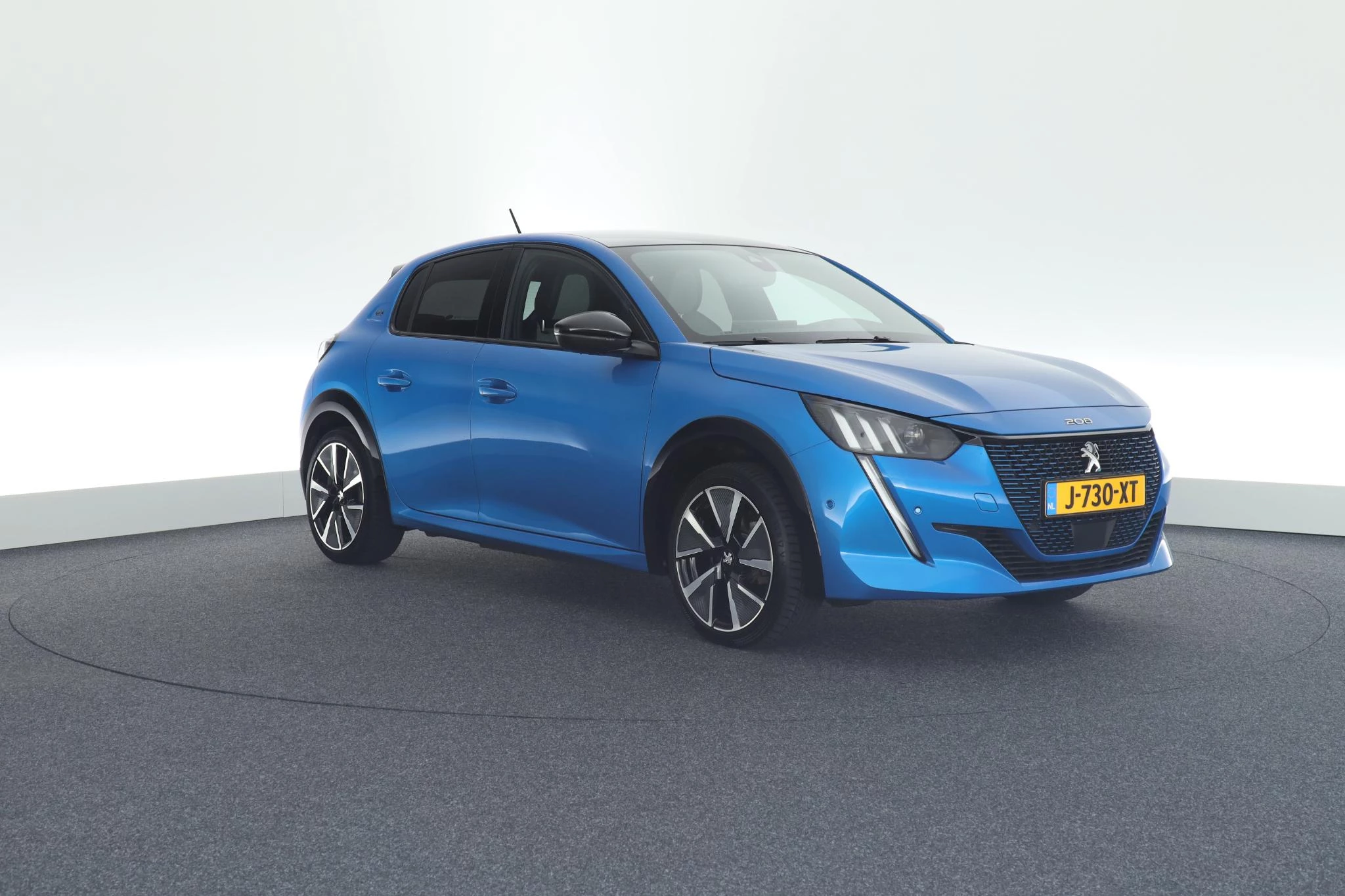 Hoofdafbeelding Peugeot e-208