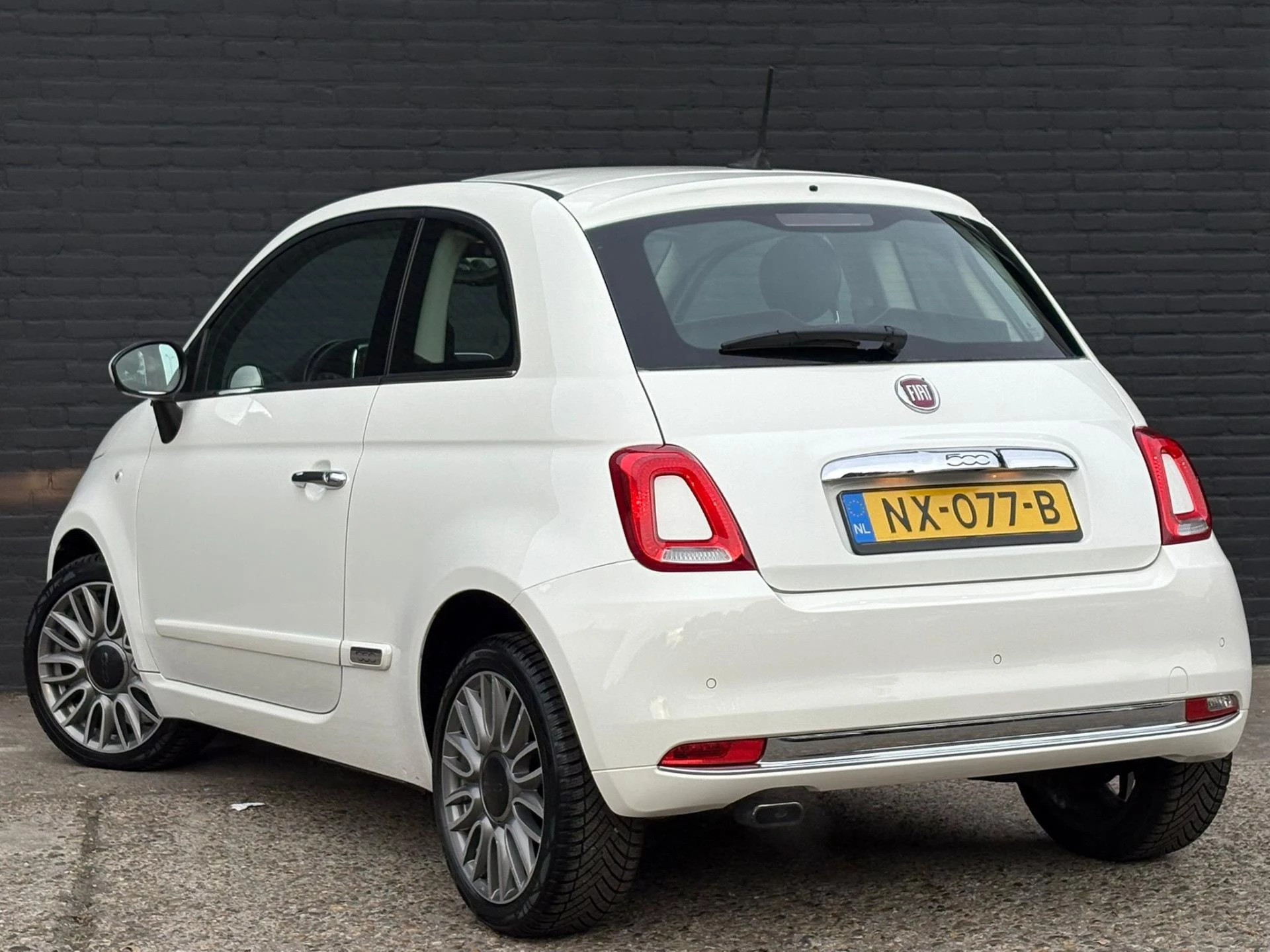 Hoofdafbeelding Fiat 500
