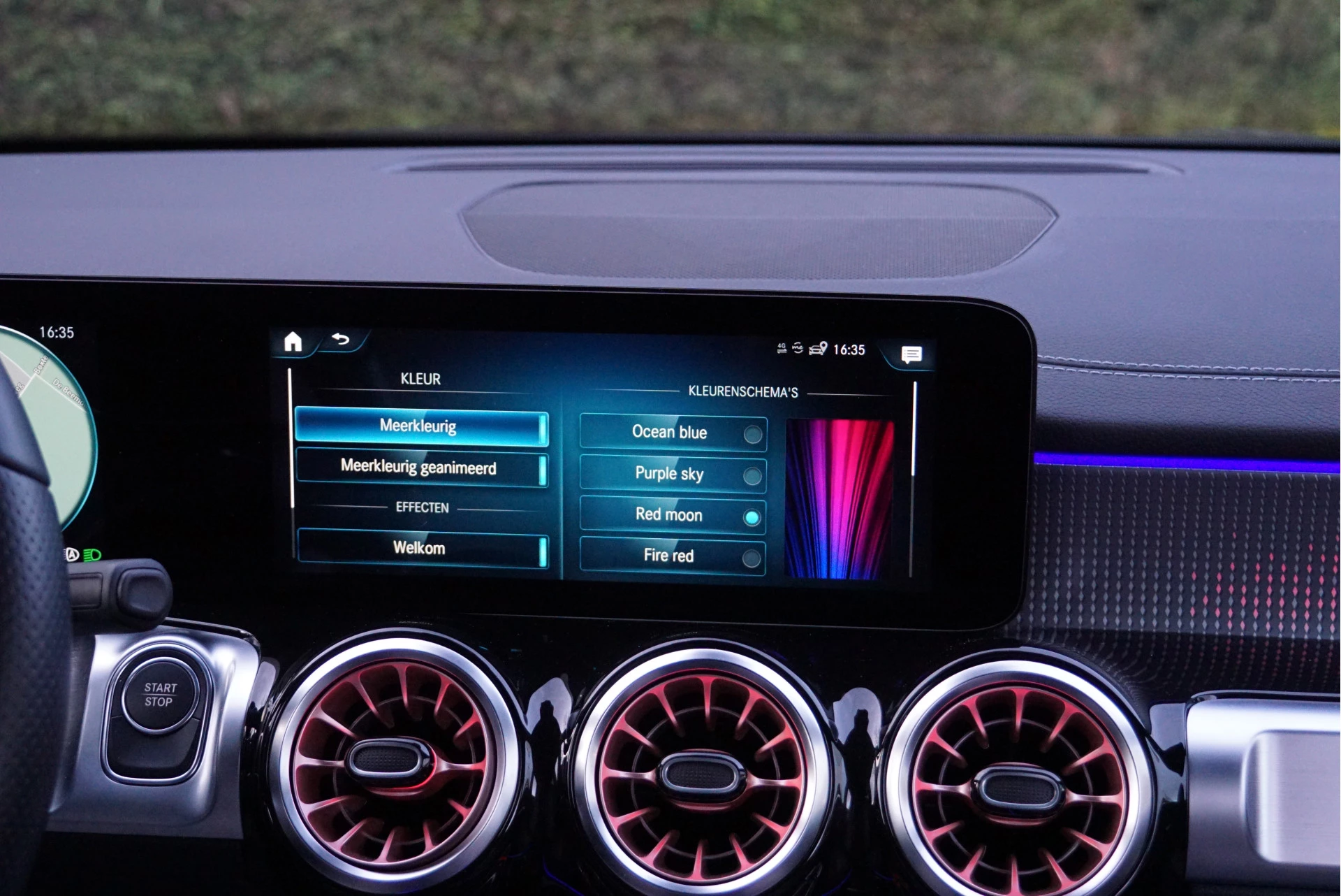 Hoofdafbeelding Mercedes-Benz EQB