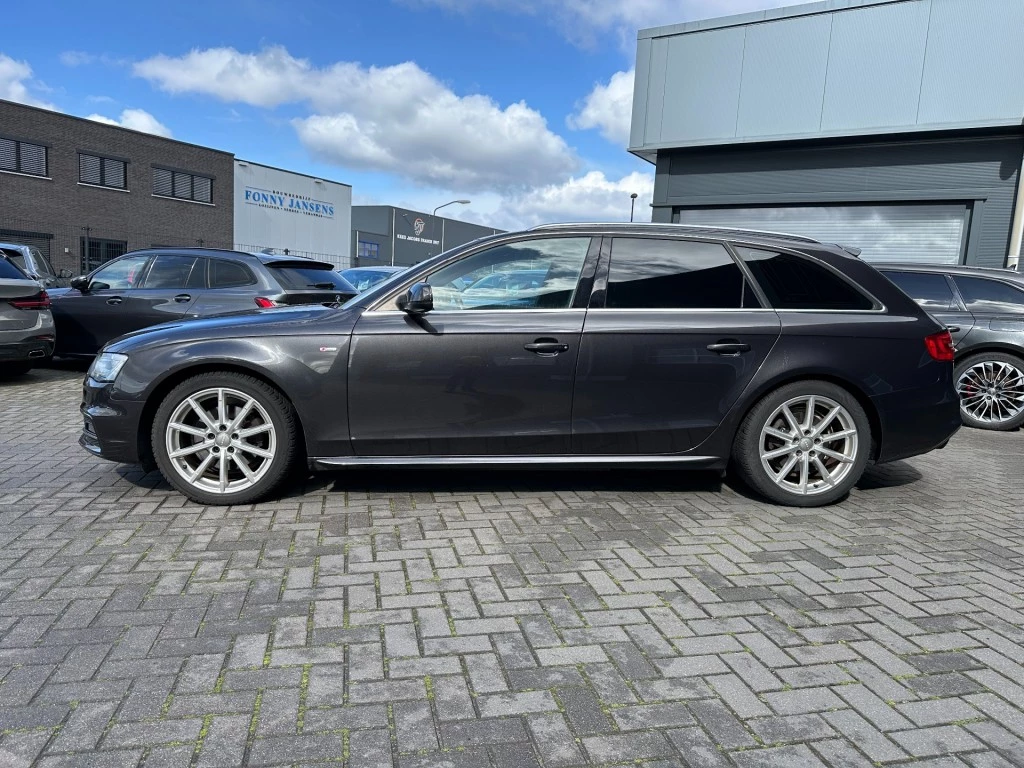 Hoofdafbeelding Audi A4