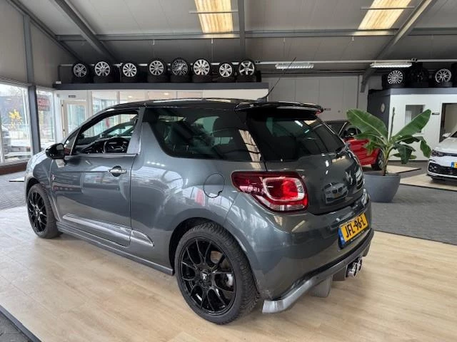 Hoofdafbeelding DS DS 3