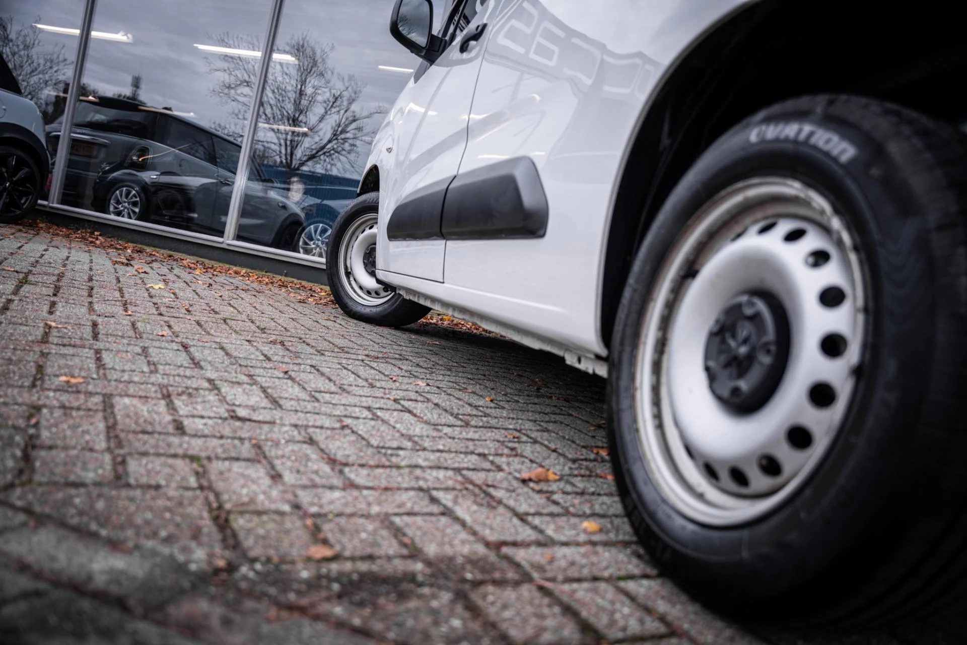 Hoofdafbeelding Peugeot Partner