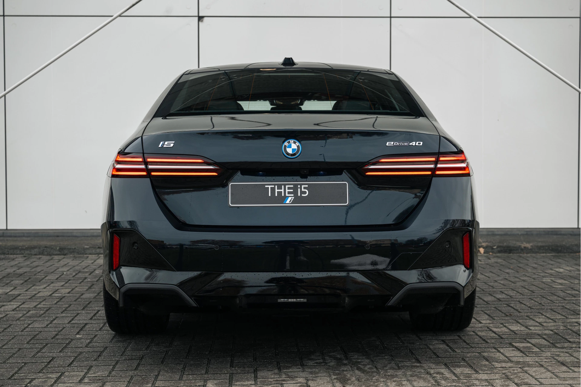 Hoofdafbeelding BMW i5