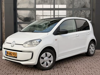 Hoofdafbeelding Volkswagen e-up! Volkswagen e-up! | Cruise | Stoelverwarming | Zwart dak |  LMV | Climatronic | Zomer - & winterset |