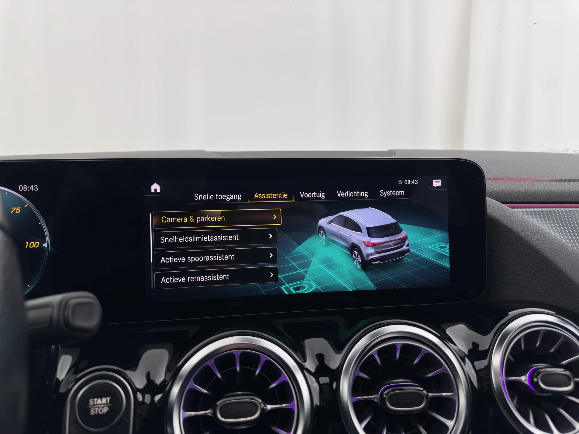 Hoofdafbeelding Mercedes-Benz EQA