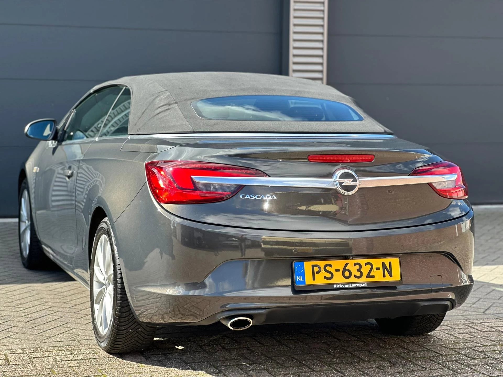 Hoofdafbeelding Opel Cascada