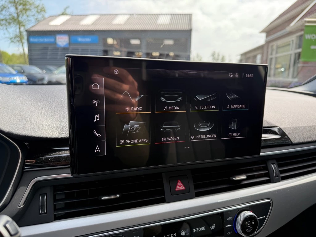 Hoofdafbeelding Audi A4