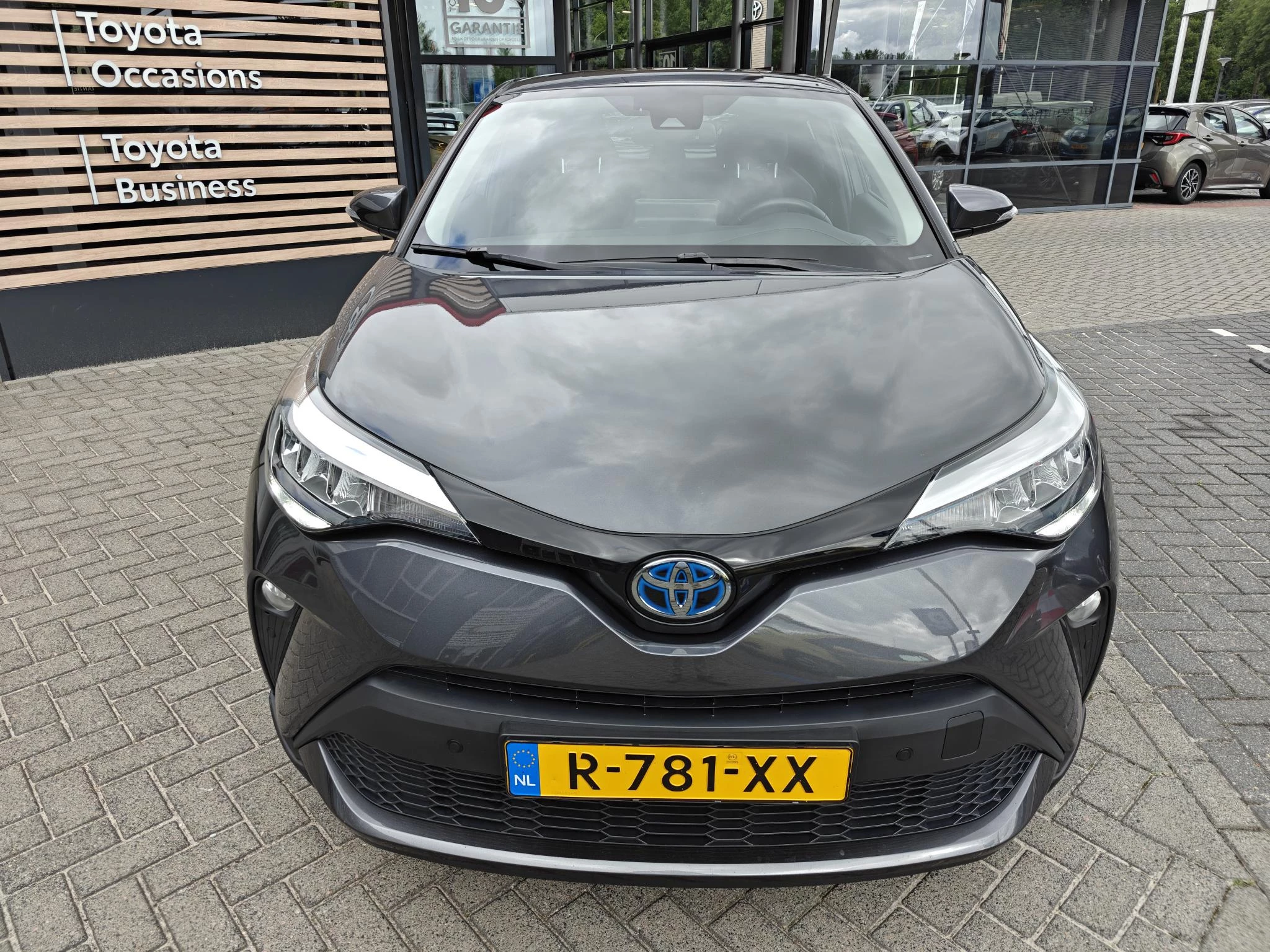 Hoofdafbeelding Toyota C-HR