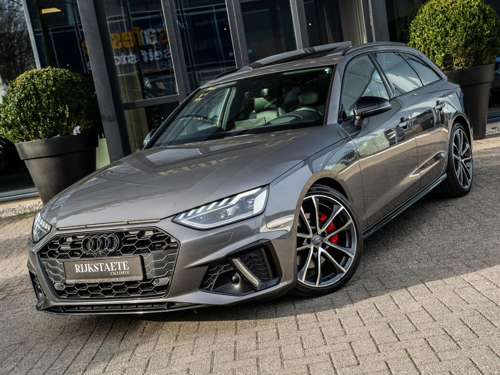 Hoofdafbeelding Audi A4