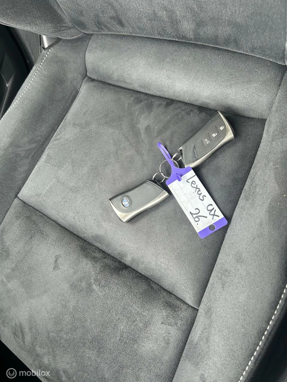 Hoofdafbeelding Lexus UX