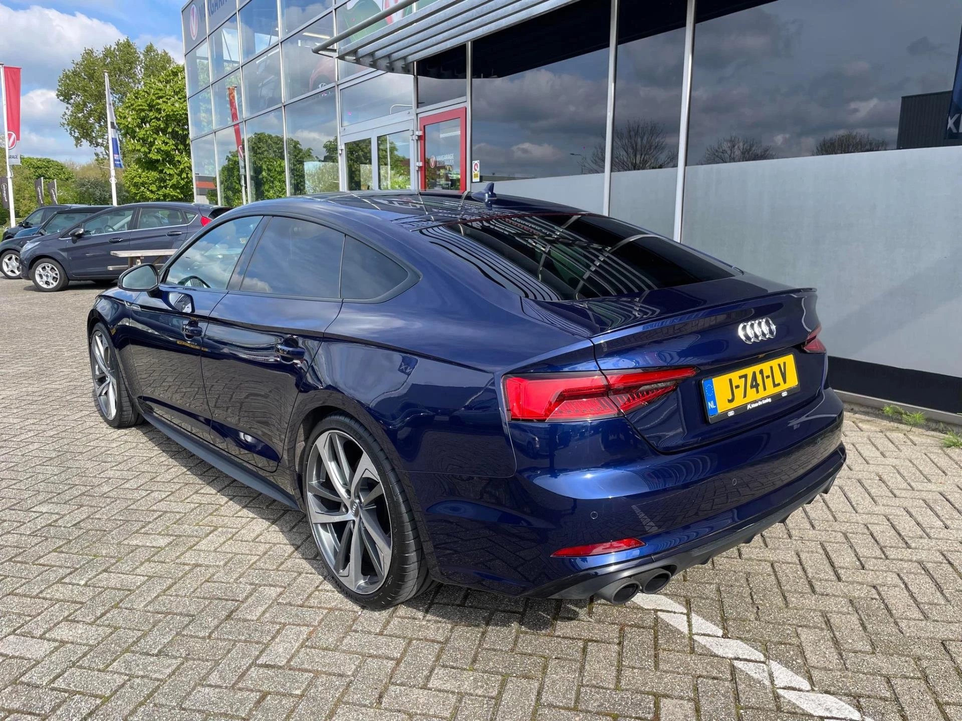 Hoofdafbeelding Audi S5