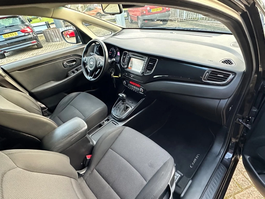 Hoofdafbeelding Kia Carens