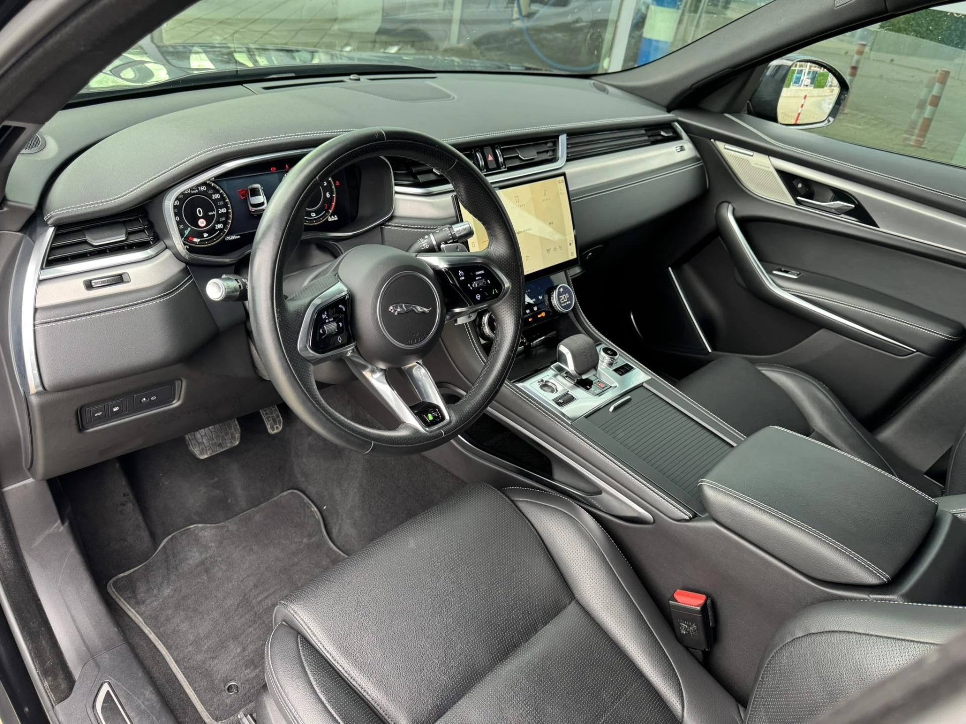 Hoofdafbeelding Jaguar F-PACE