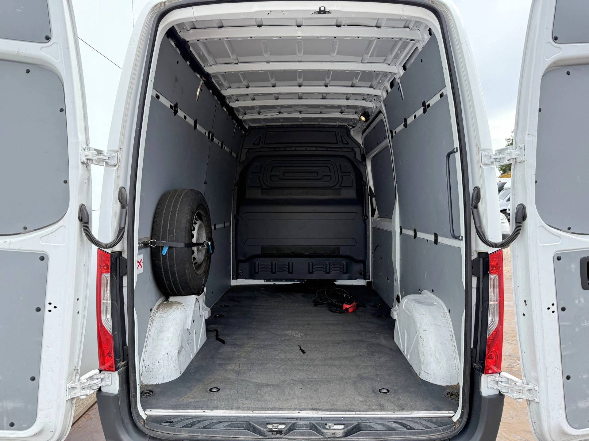 Hoofdafbeelding Mercedes-Benz eSprinter