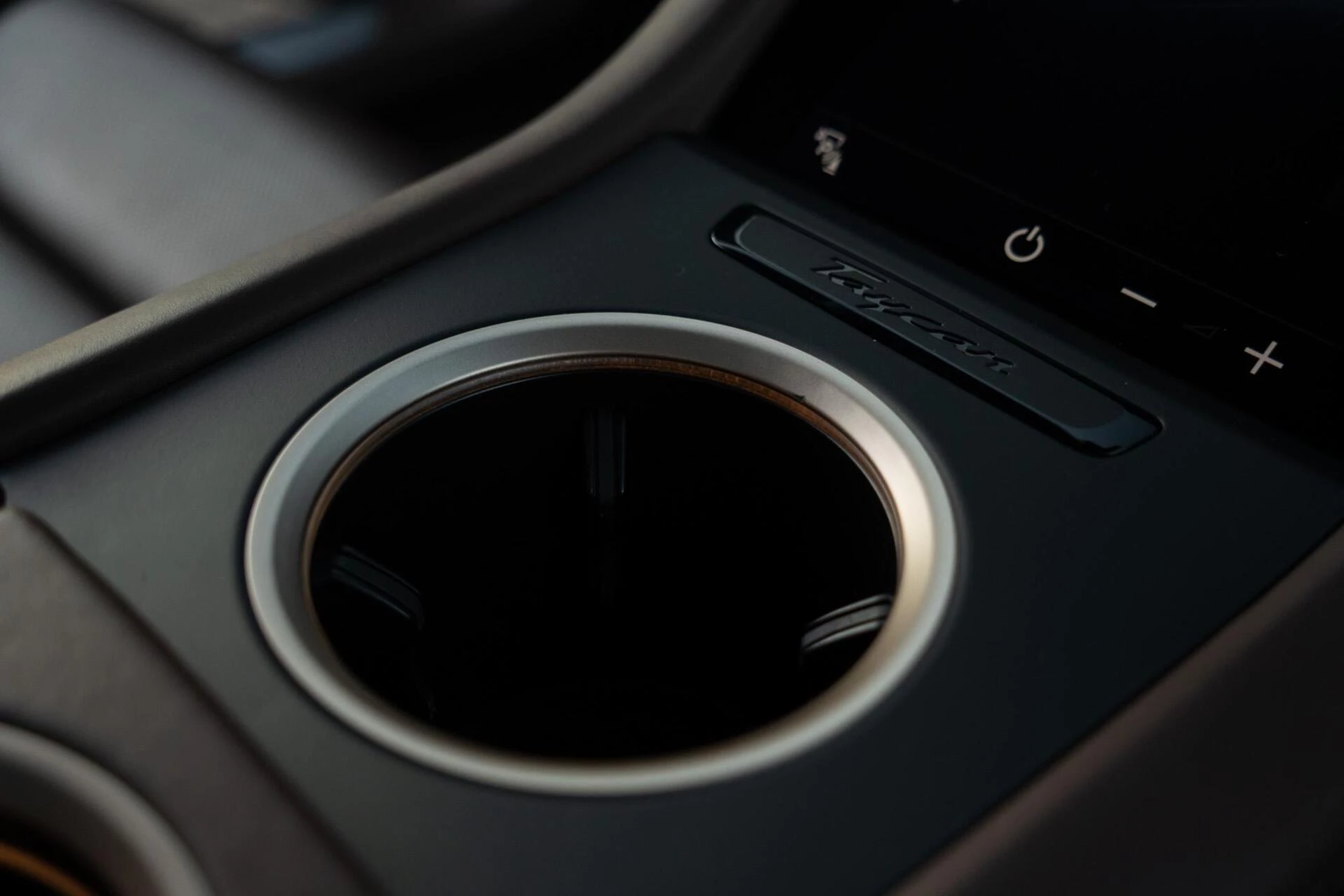 Hoofdafbeelding Porsche Taycan