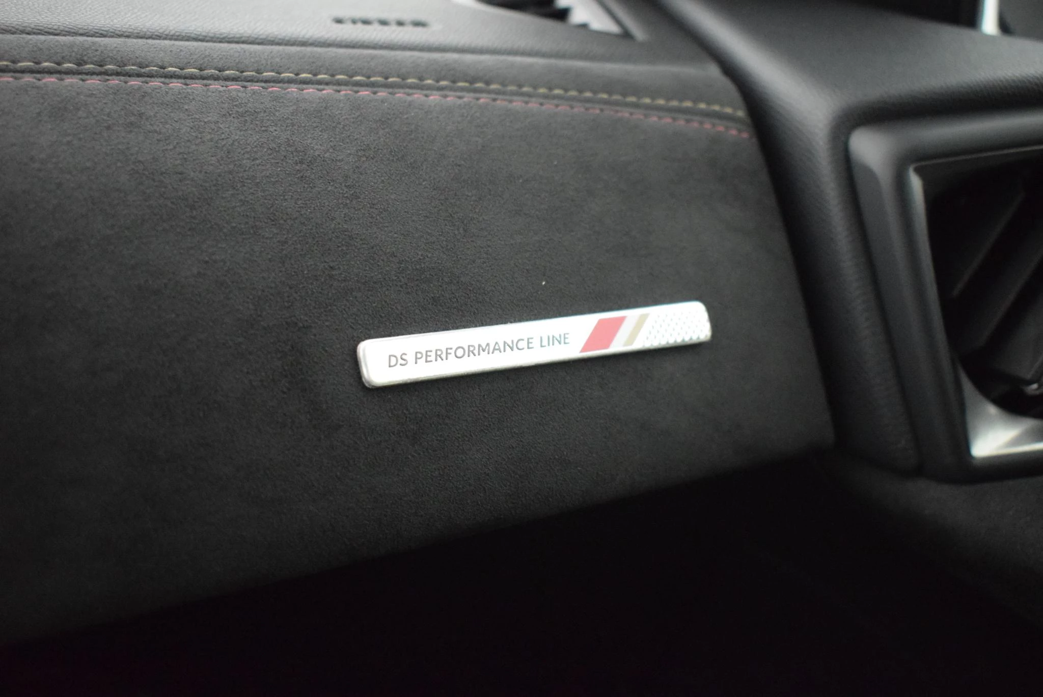 Hoofdafbeelding DS DS 3