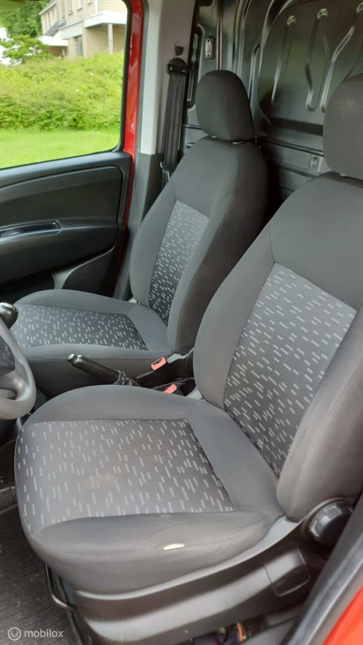 Hoofdafbeelding Opel Combo