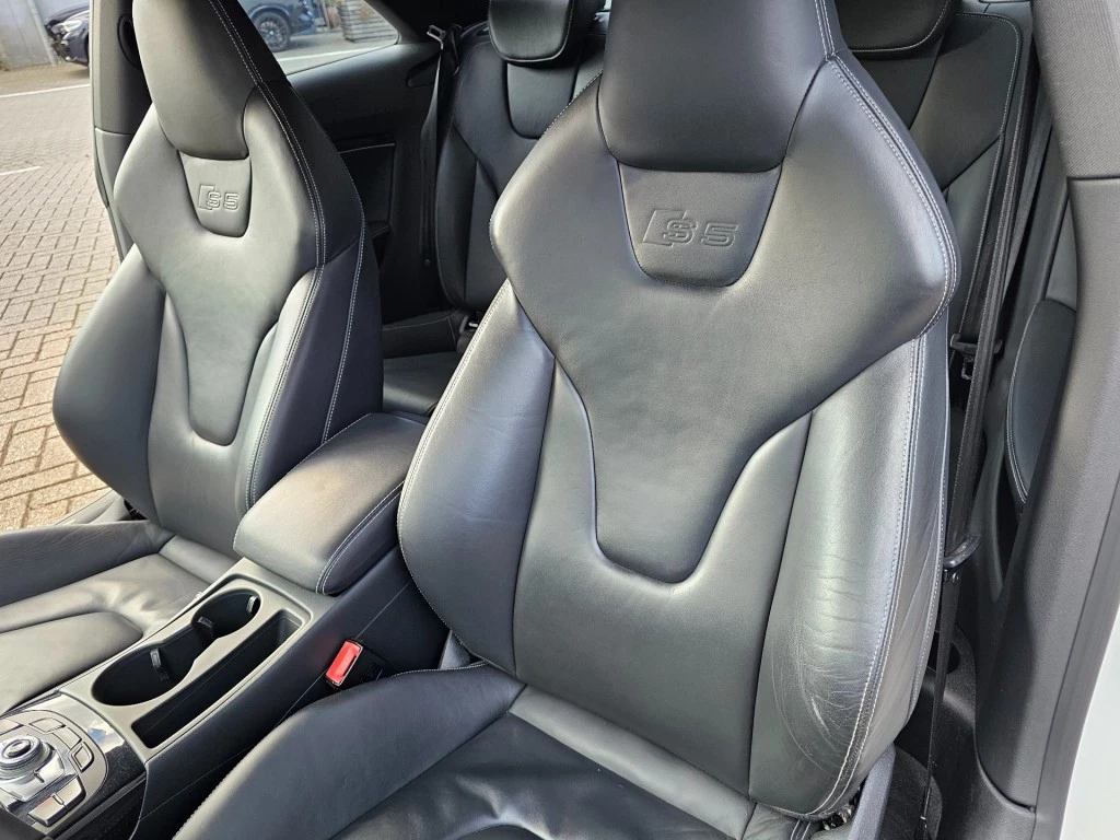 Hoofdafbeelding Audi S5