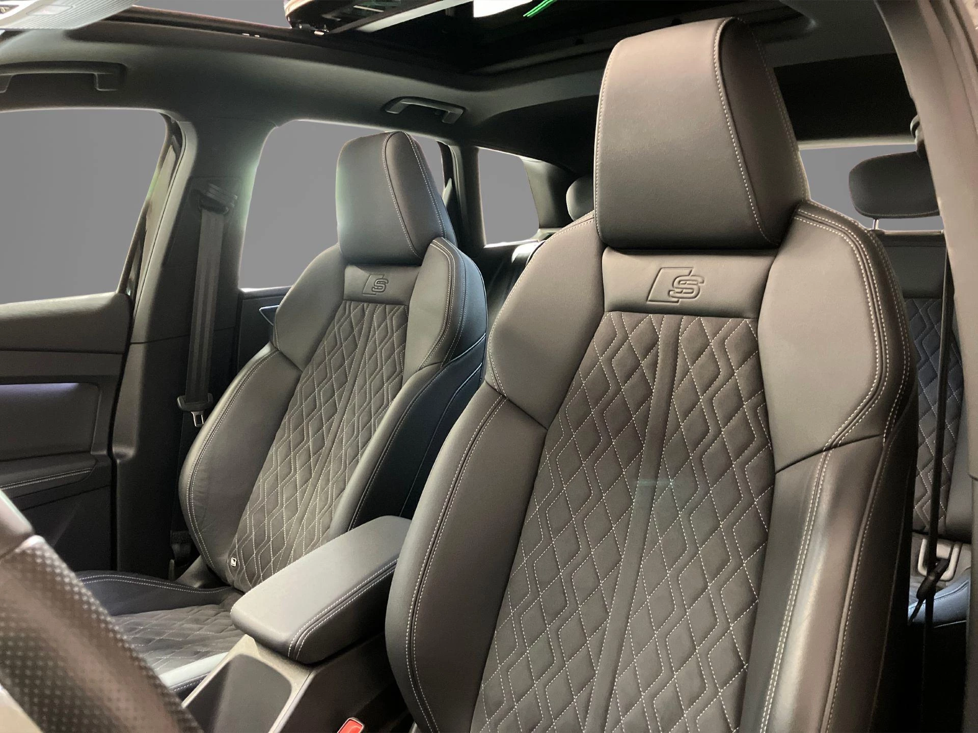 Hoofdafbeelding Audi Q4 e-tron