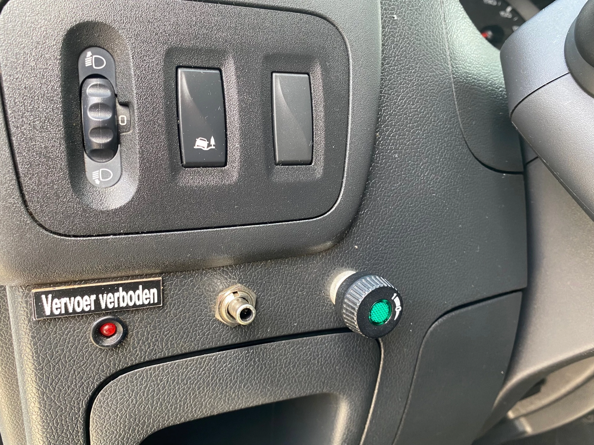 Hoofdafbeelding Nissan NV400