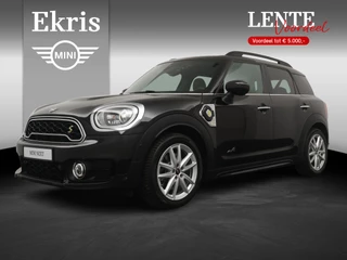 MINI Countryman Cooper SE ALL4 Chili | Achteruitrijcamera | Panoramadak | Stoelverwarming | Adaptive Cruise Control | Harman Kardon | Lentevoordeel