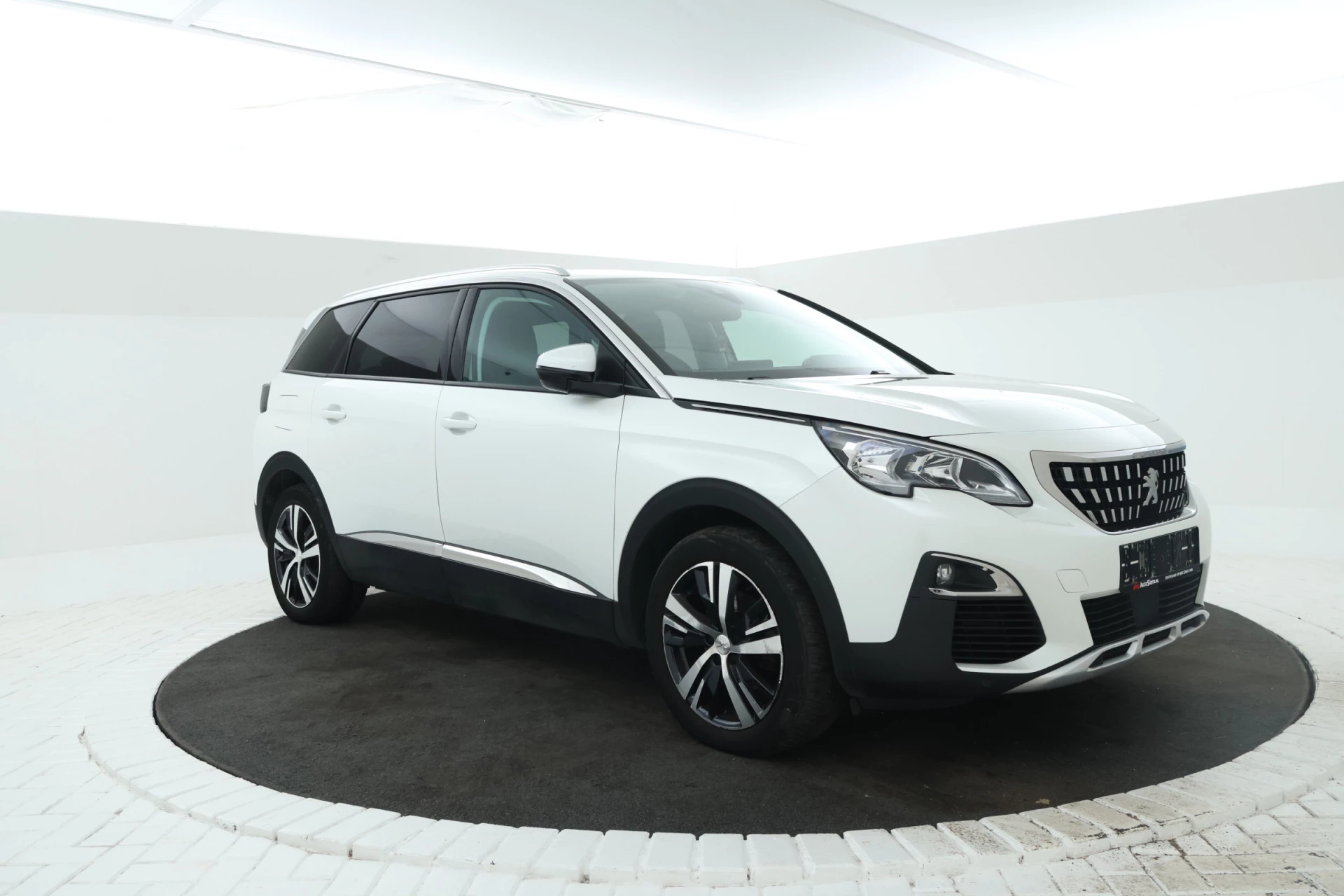 Hoofdafbeelding Peugeot 5008