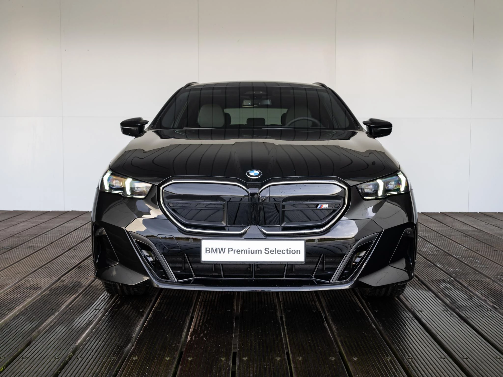 Hoofdafbeelding BMW i5