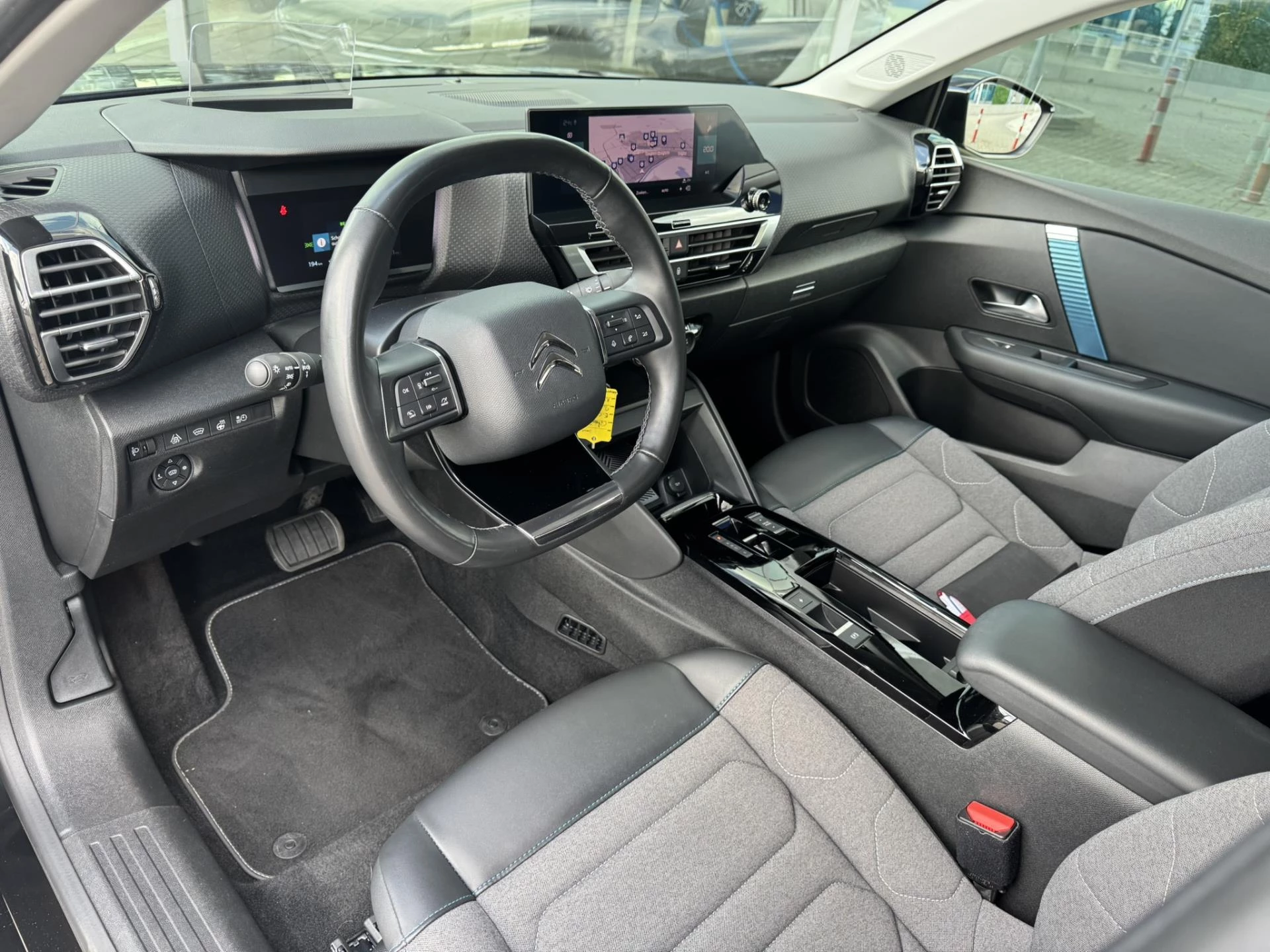 Hoofdafbeelding Citroën ë-C4
