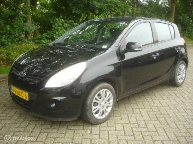Hoofdafbeelding Hyundai i20