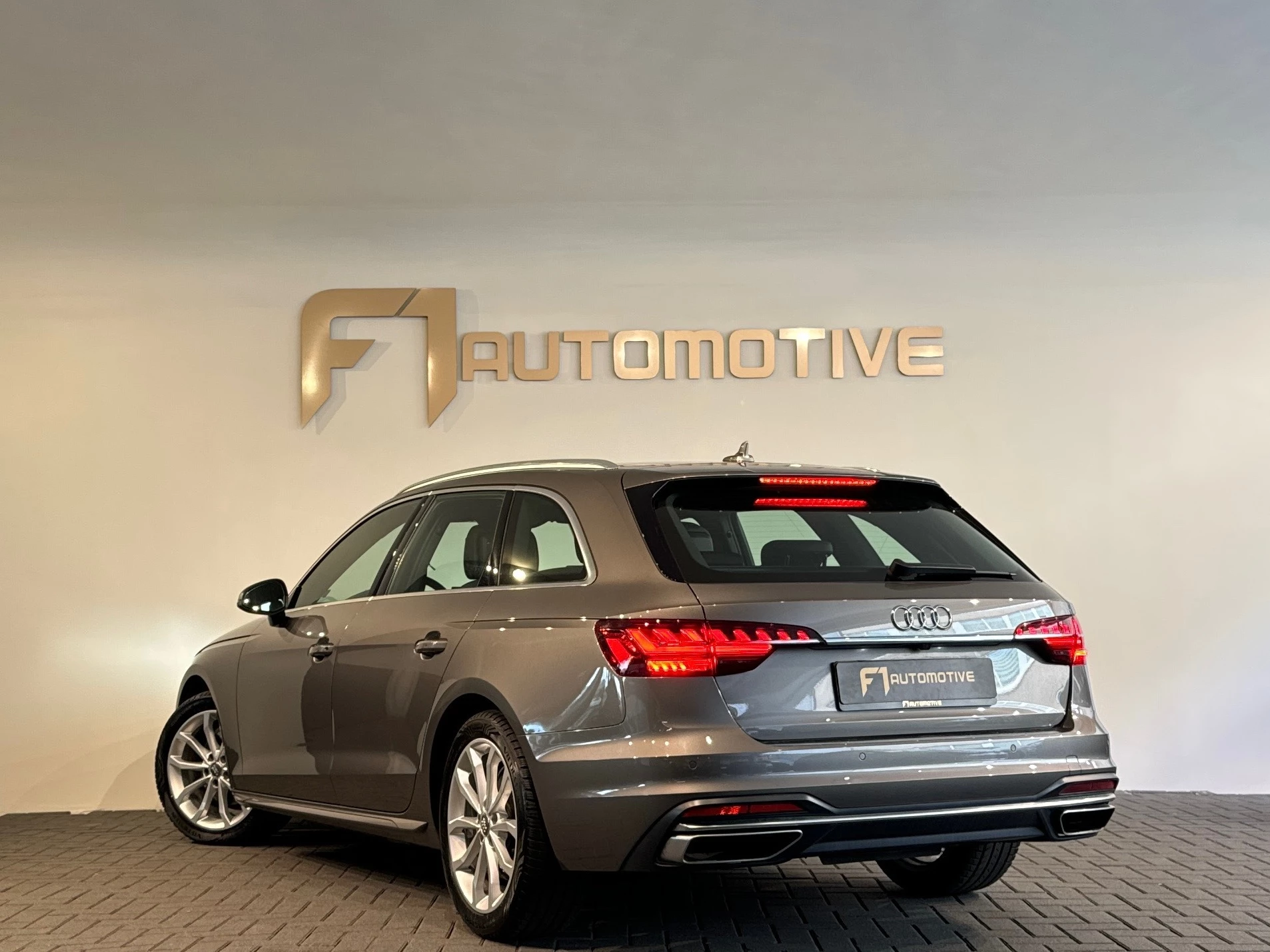 Hoofdafbeelding Audi A4