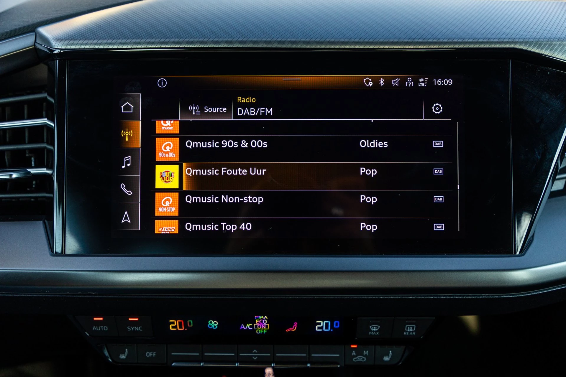 Hoofdafbeelding Audi Q4 e-tron