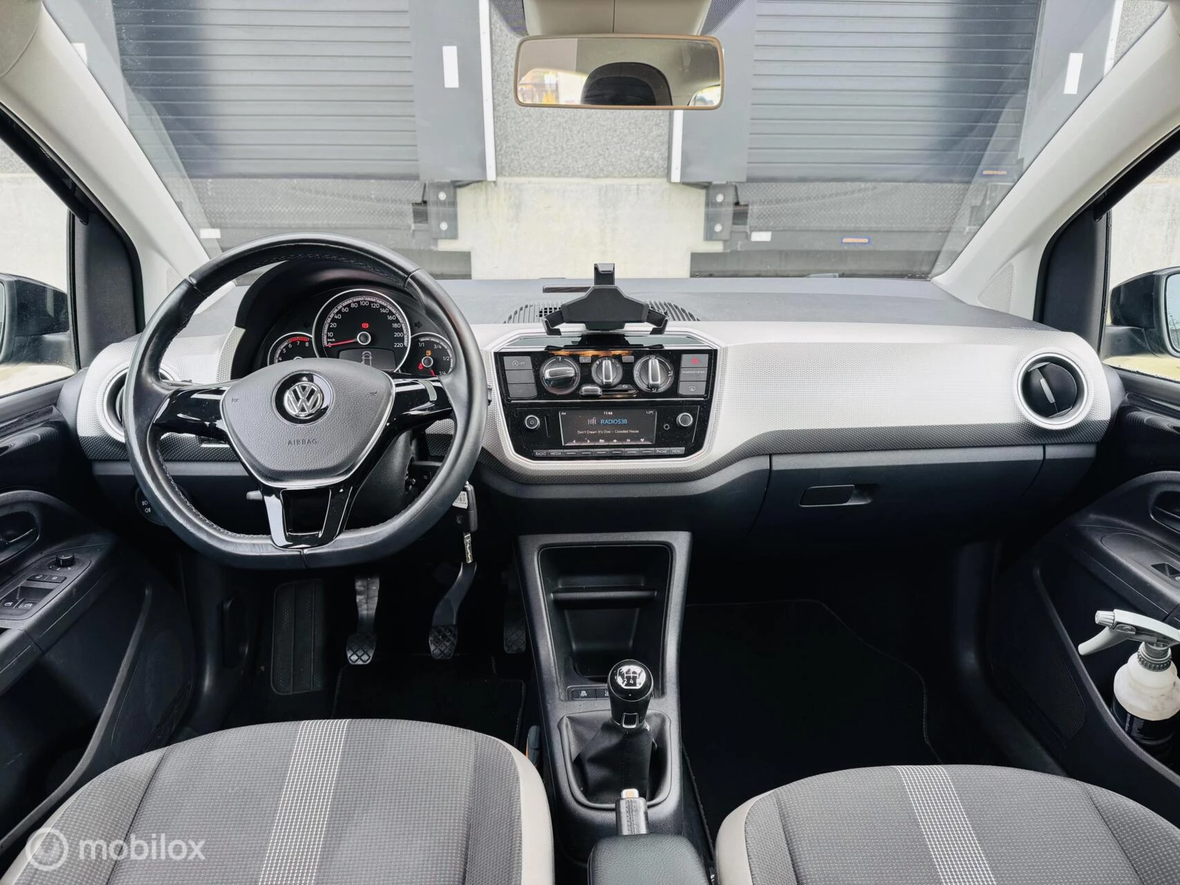 Hoofdafbeelding Volkswagen up!