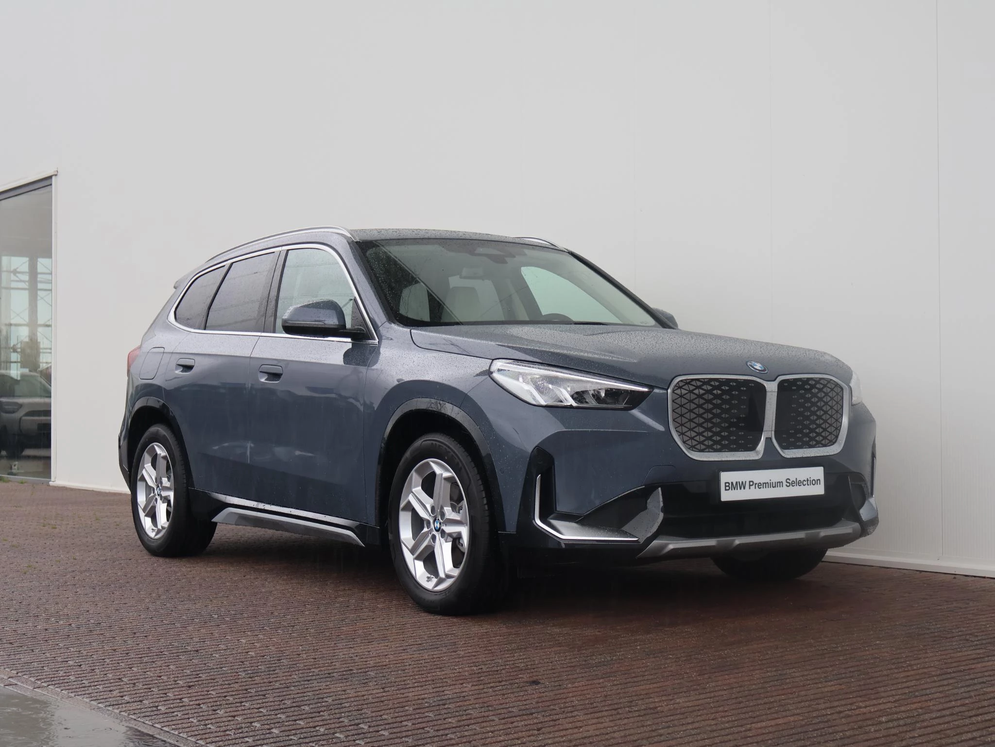 Hoofdafbeelding BMW iX1