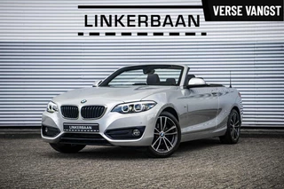 BMW 2-serie Cabrio 218i | Sportline | Stoelverwarming | Camera | PDC | Navi |