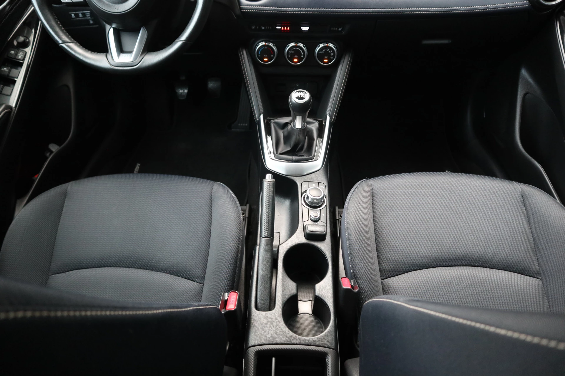 Hoofdafbeelding Mazda 2