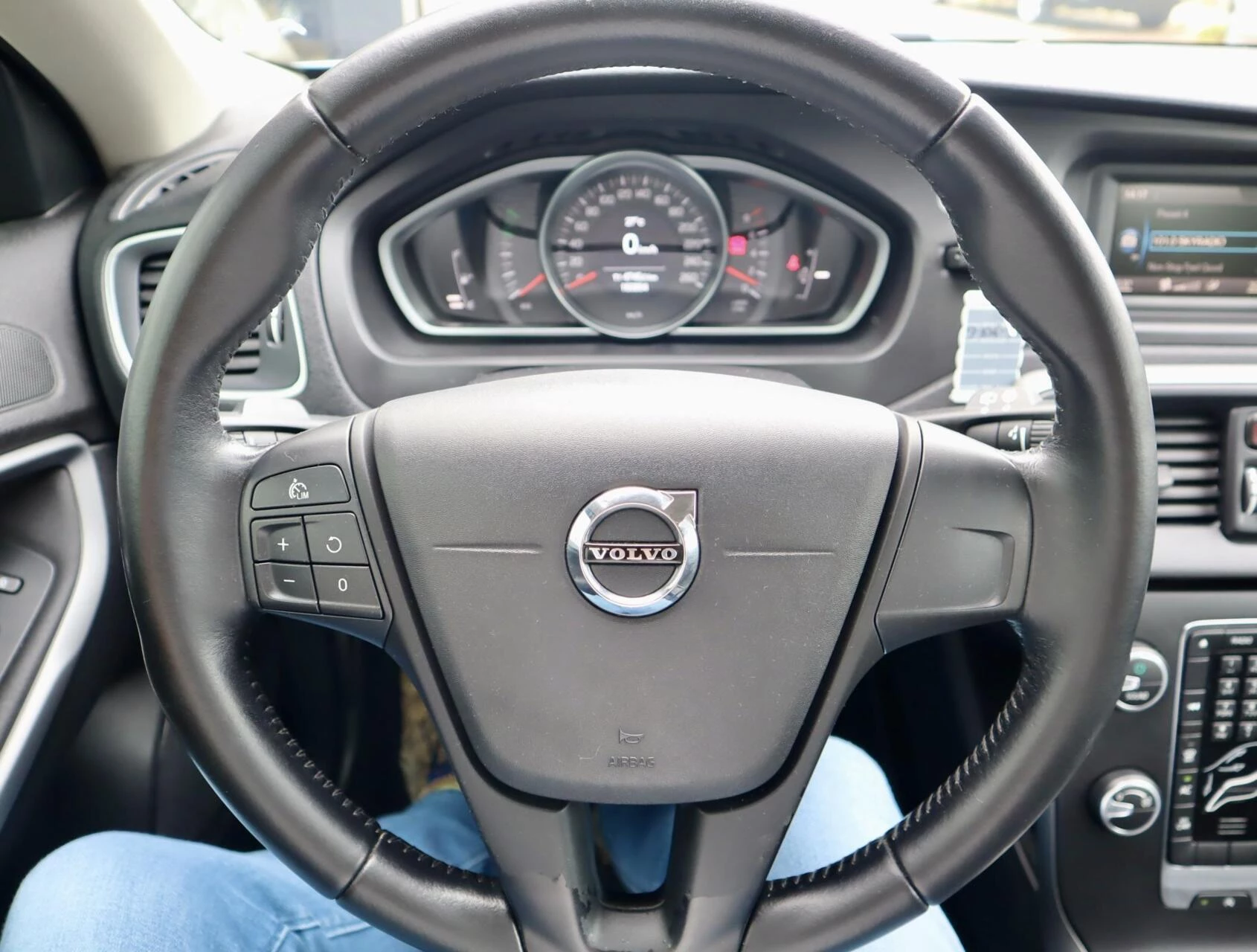 Hoofdafbeelding Volvo V40