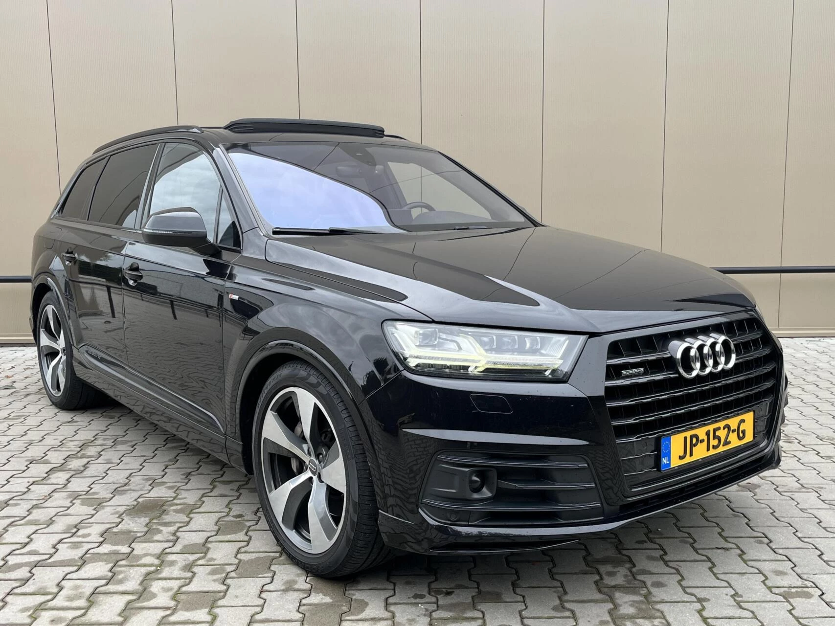 Hoofdafbeelding Audi Q7