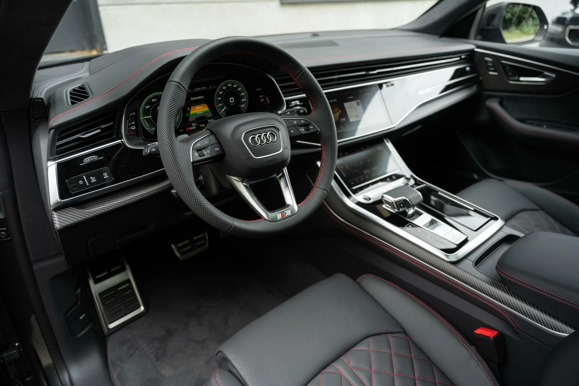Hoofdafbeelding Audi Q8