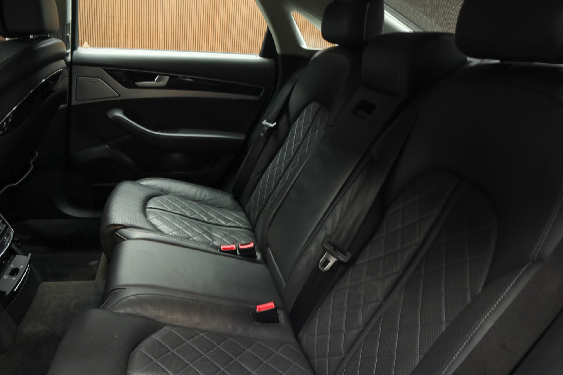 Hoofdafbeelding Audi A8