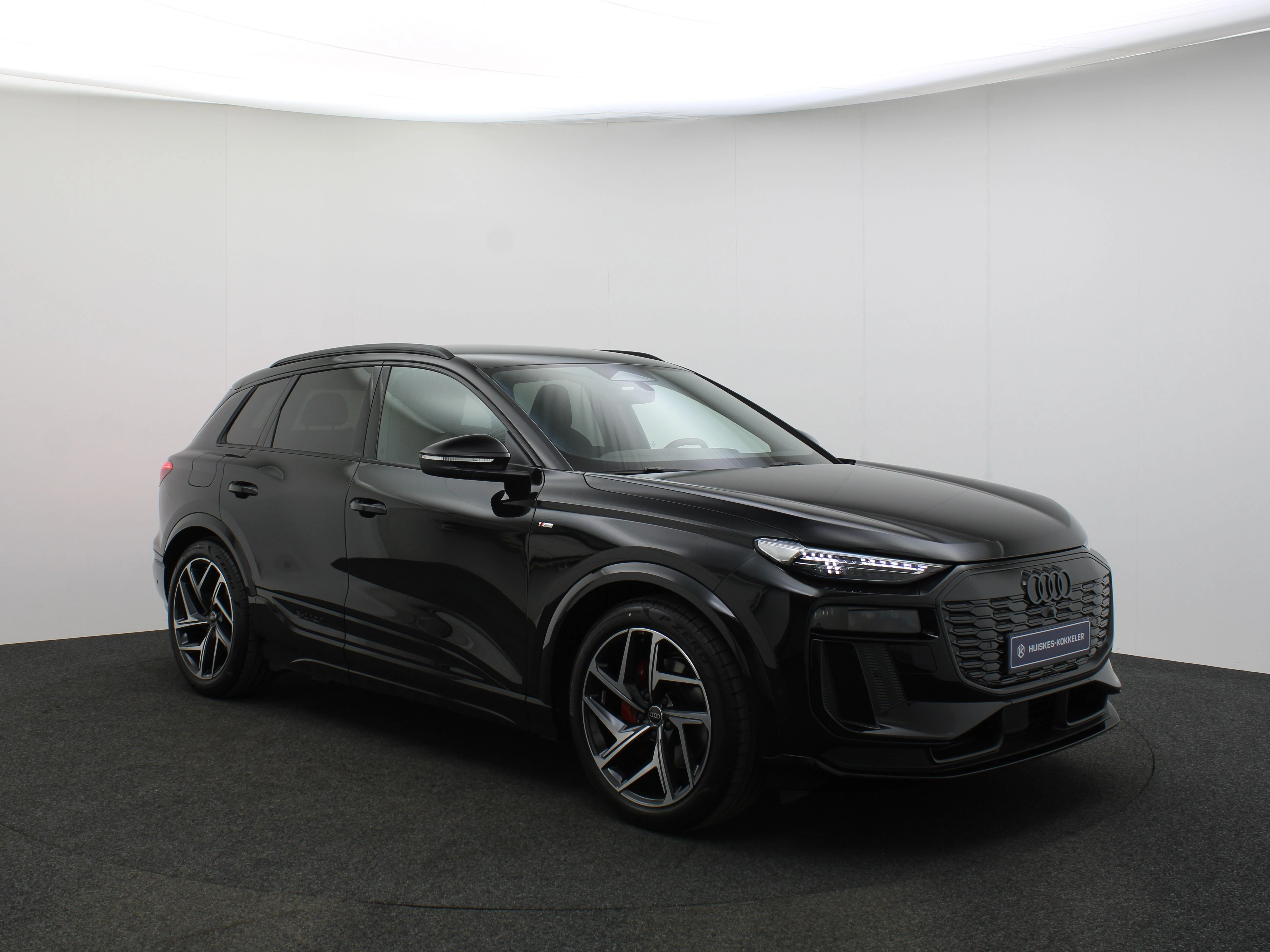 Hoofdafbeelding Audi Q6 e-tron
