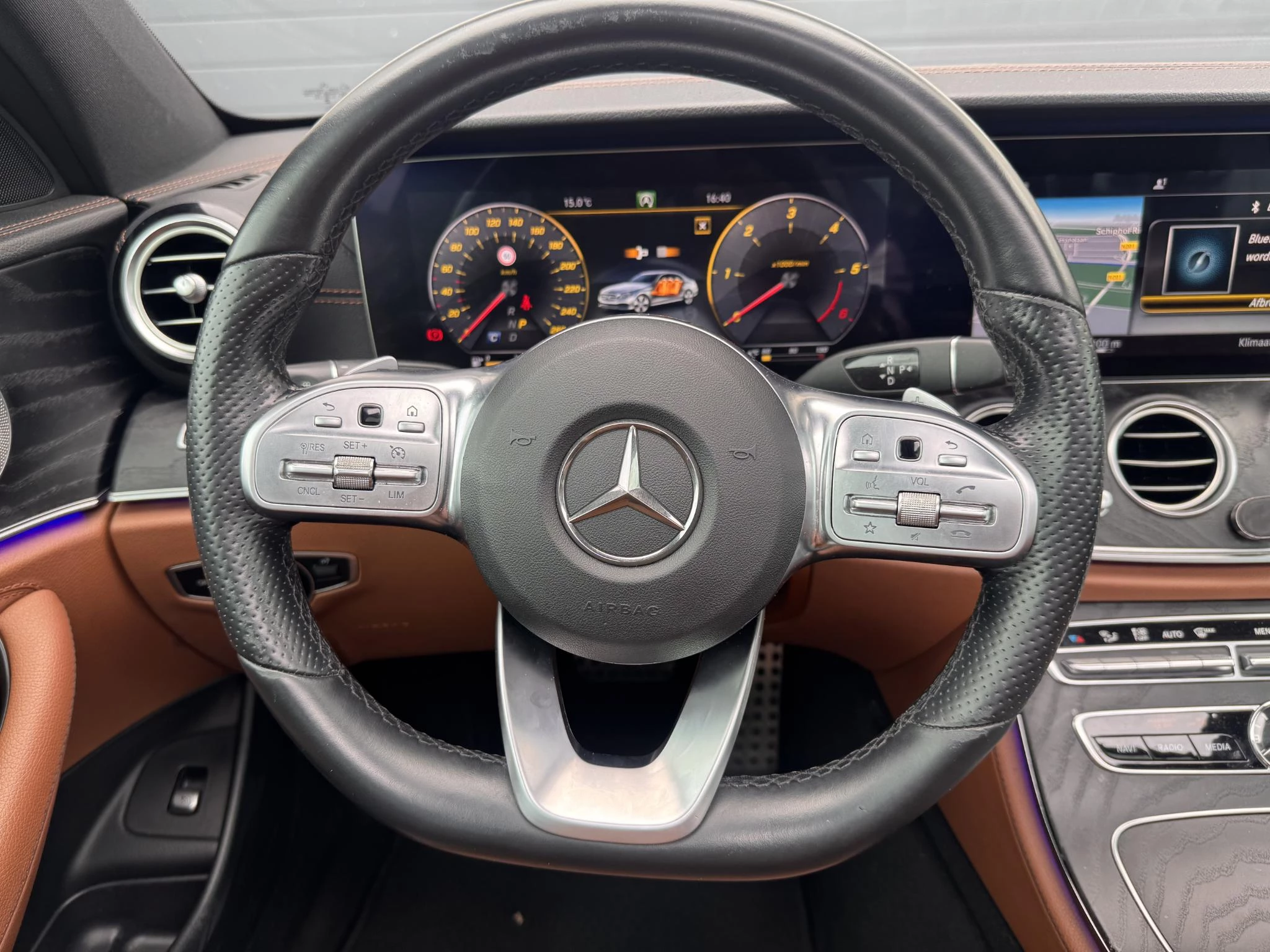 Hoofdafbeelding Mercedes-Benz E-Klasse