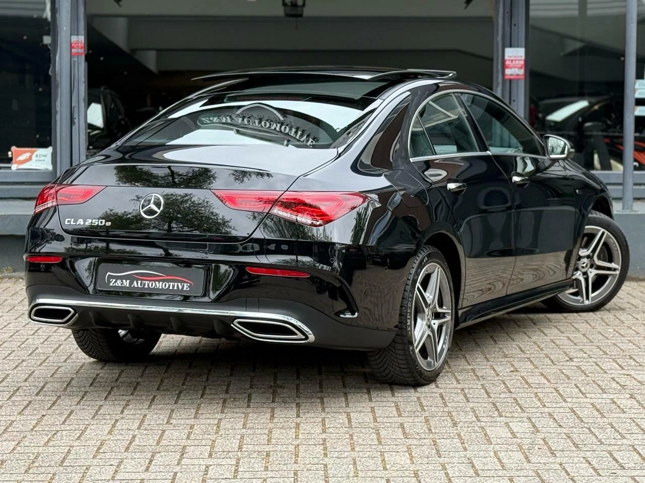 Hoofdafbeelding Mercedes-Benz CLA
