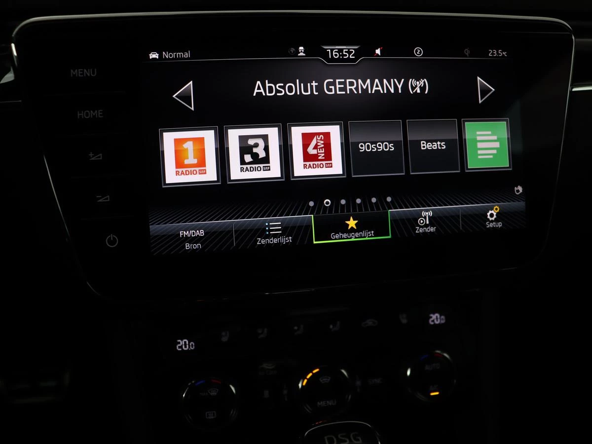 Hoofdafbeelding Škoda Superb