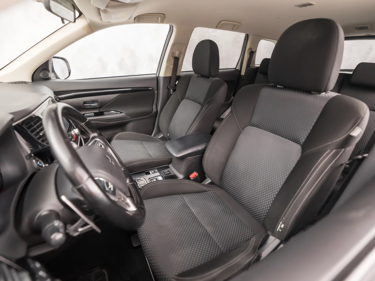 Hoofdafbeelding Mitsubishi Outlander Sport