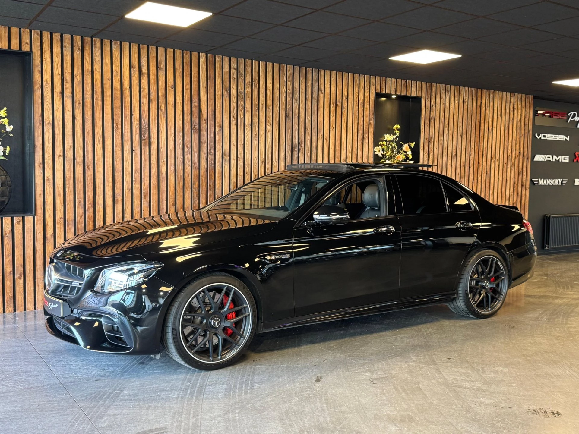 Hoofdafbeelding Mercedes-Benz E-Klasse