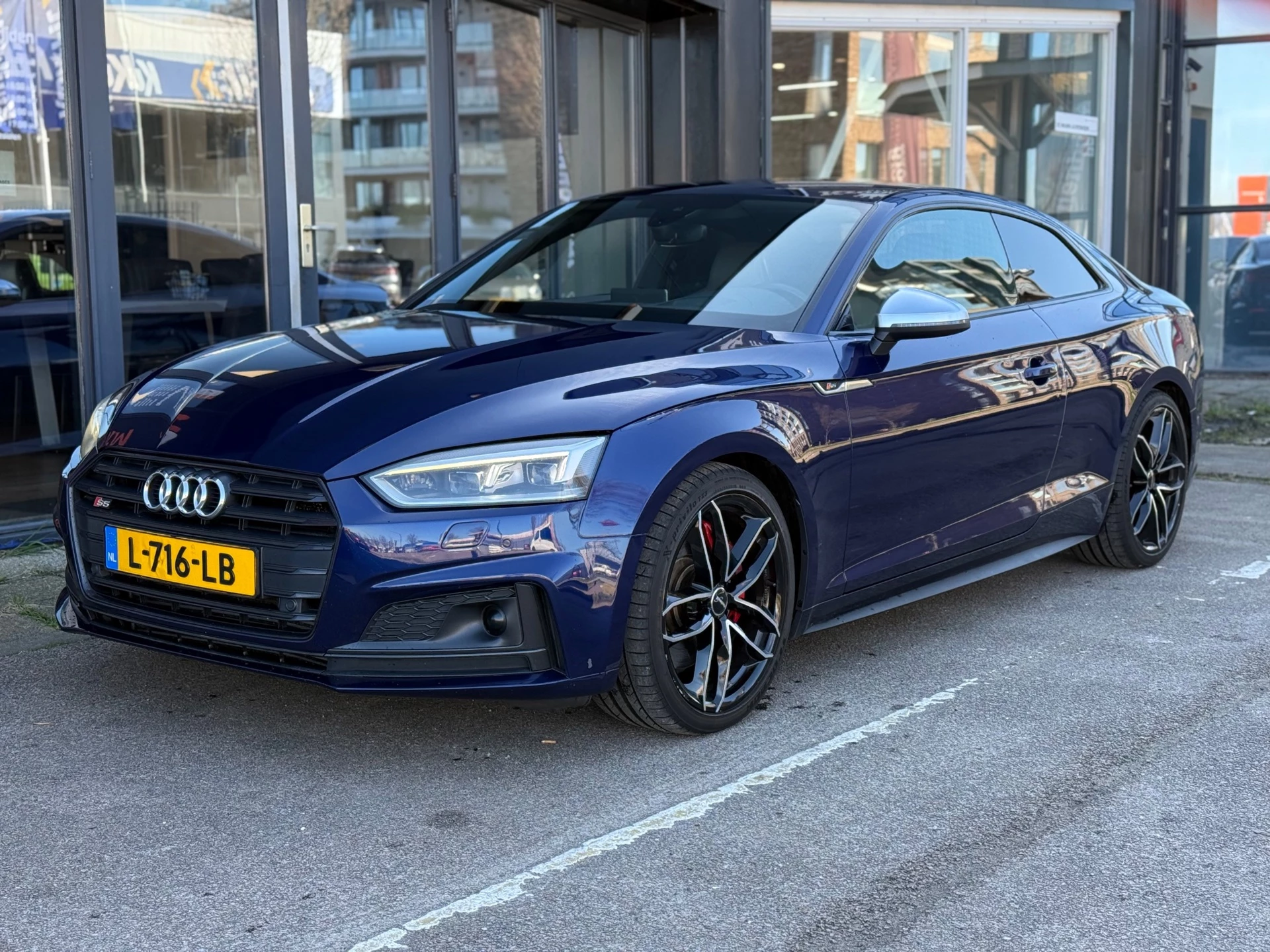 Hoofdafbeelding Audi S5